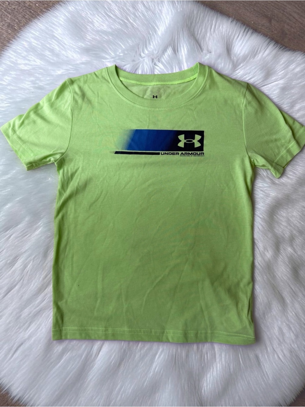Under Armour Boys Size 7 Green Athletic Tee New Without Tags